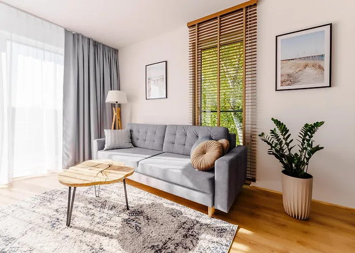 Clouds Surfingbird شقة جيفيجينا