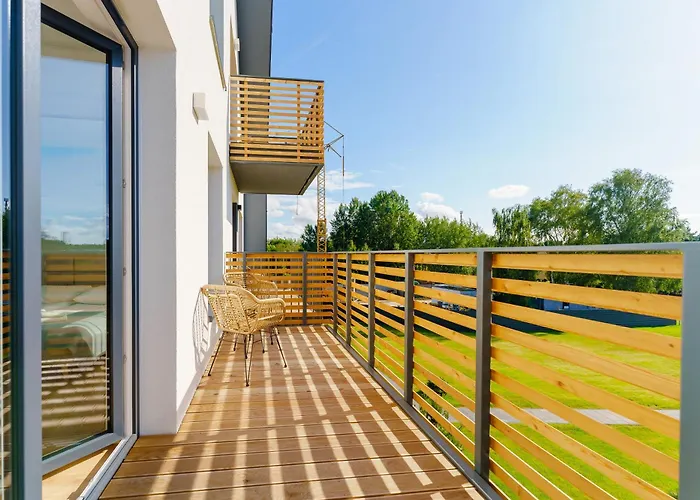 Clouds Surfingbird شقة جيفيجينا