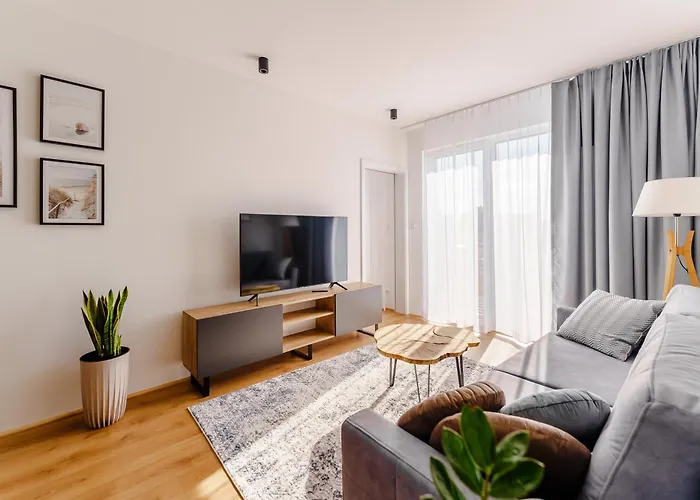 Clouds Surfingbird Apartamento Dźwirzyno